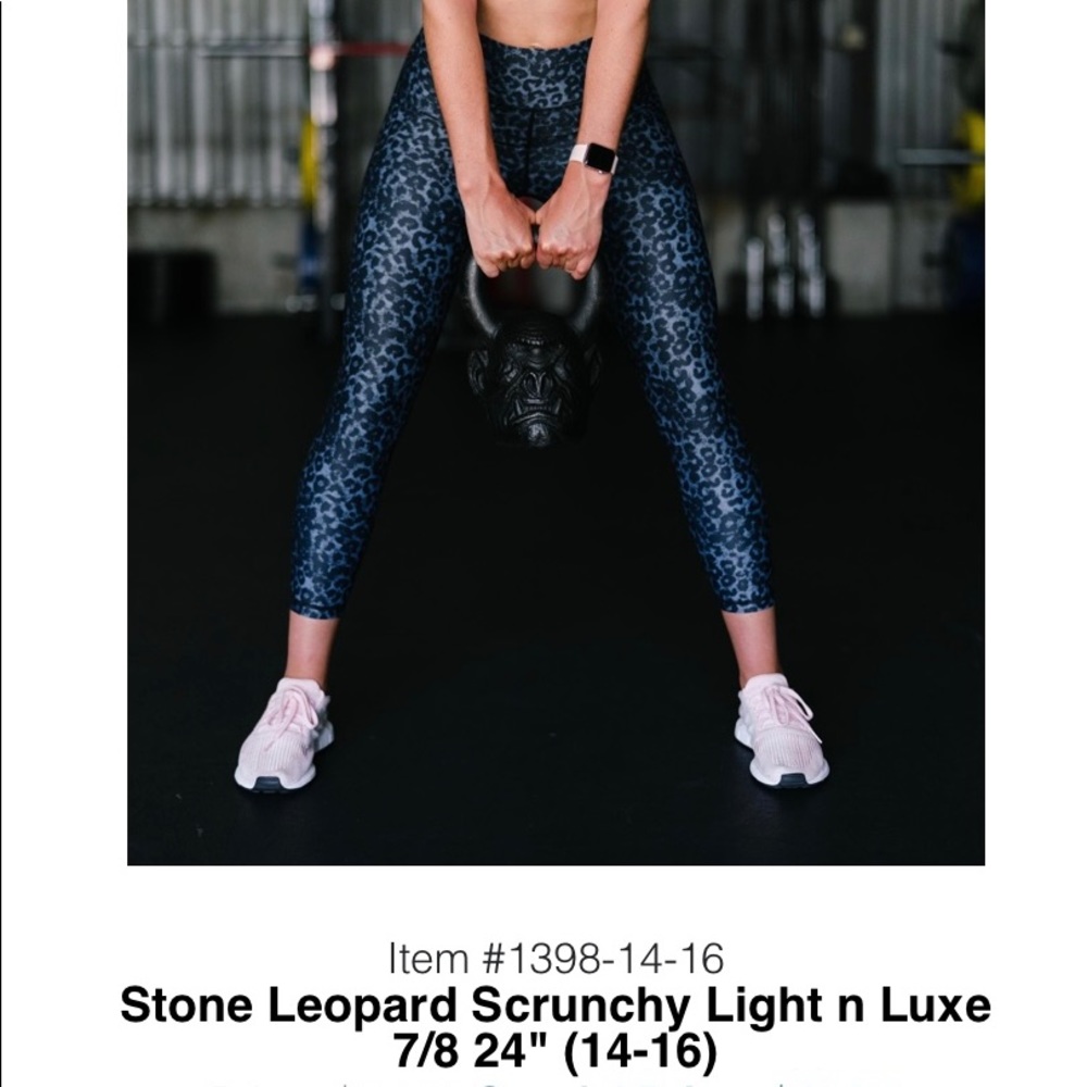 Zyia Stone Leopard Scrunchy What 7/8